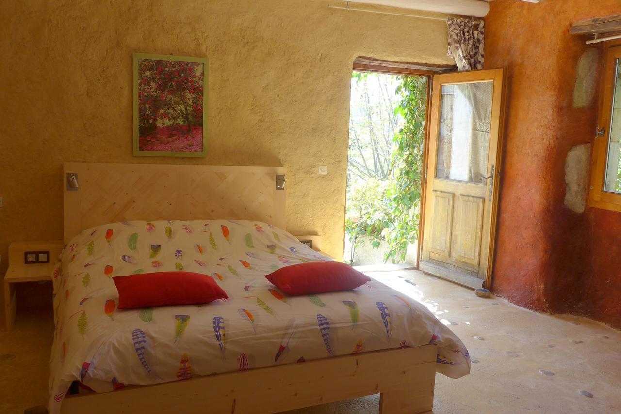 Bed and Breakfast La Colline Bleue Banne Exterior foto