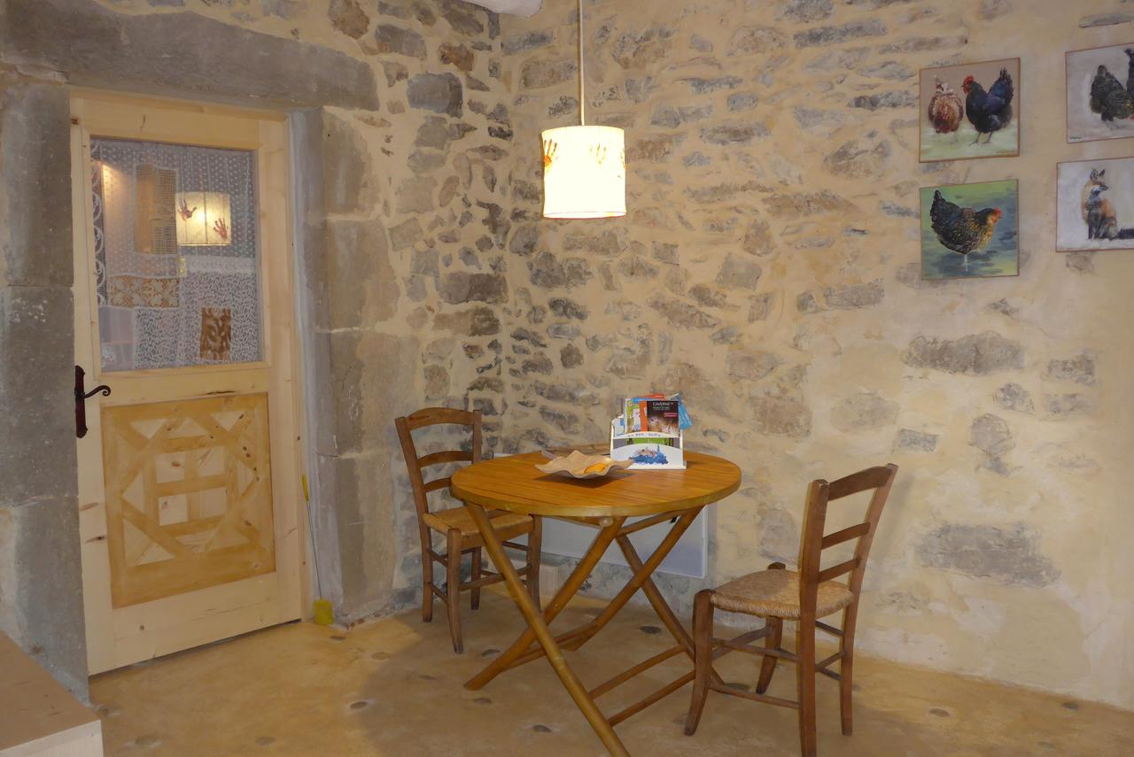 Bed and Breakfast La Colline Bleue Banne Exterior foto